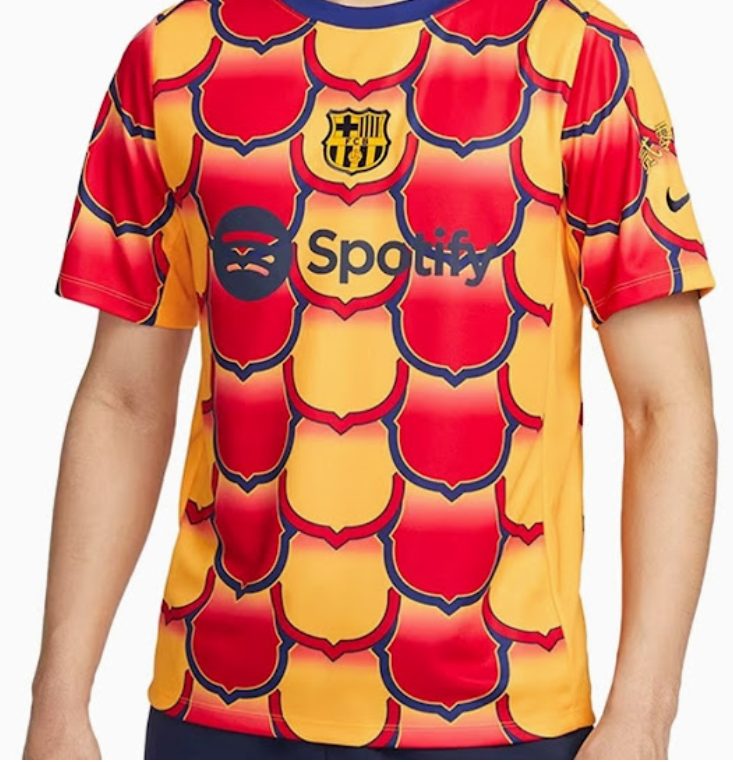 巴塞罗那足球俱乐部2024年春节赛前球衣发布,太过醒目_巴萨_图案_赛季