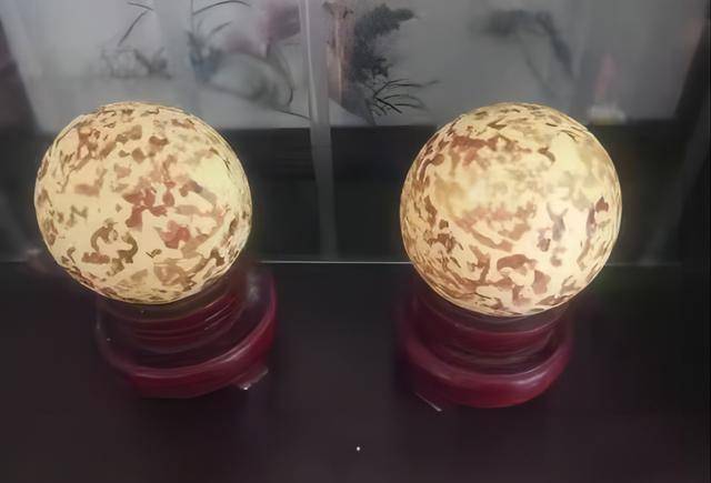 1971年,内蒙退伍军人救下老人,获赠小泥球,38年后发现价值2亿_王占奎