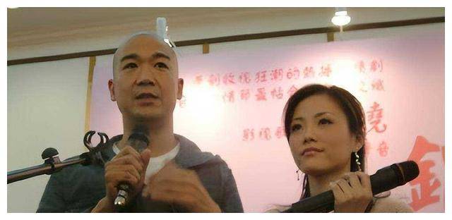 《宰相刘罗锅》一夜成名,与父对簿公堂,戴娆现状如何?_人生_经历_逆境