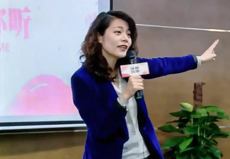 陈果说:"从小我们被教育要做个好人,不要和别人发生冲突,学会谦虚忍让