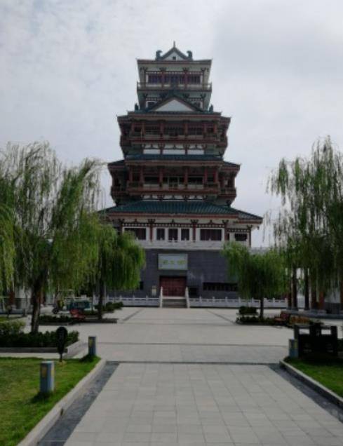 曹县,明洪武二年,曹州治因水患近盘石镇(今县城),至四年降州为