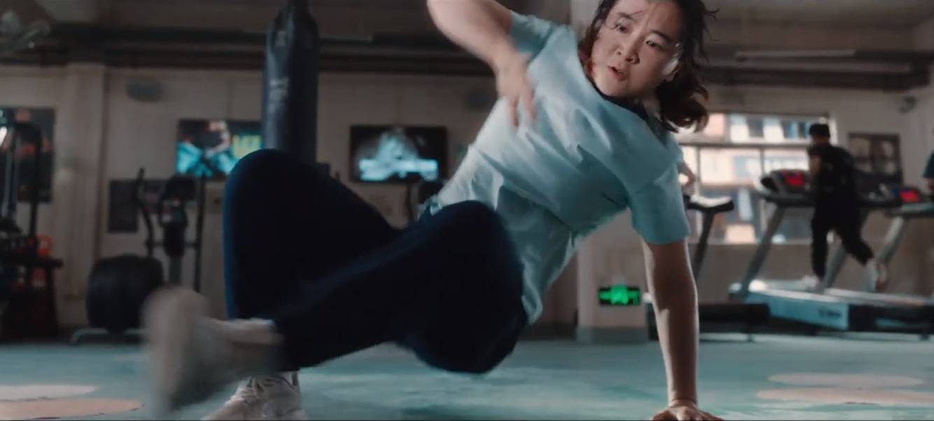 票房5天逼近20亿,评分8,杜乐莹的故事远不止贾玲减肥_昊坤_比赛_拳击