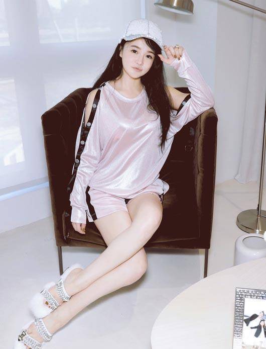 冉莹颖才是大号水蜜桃!