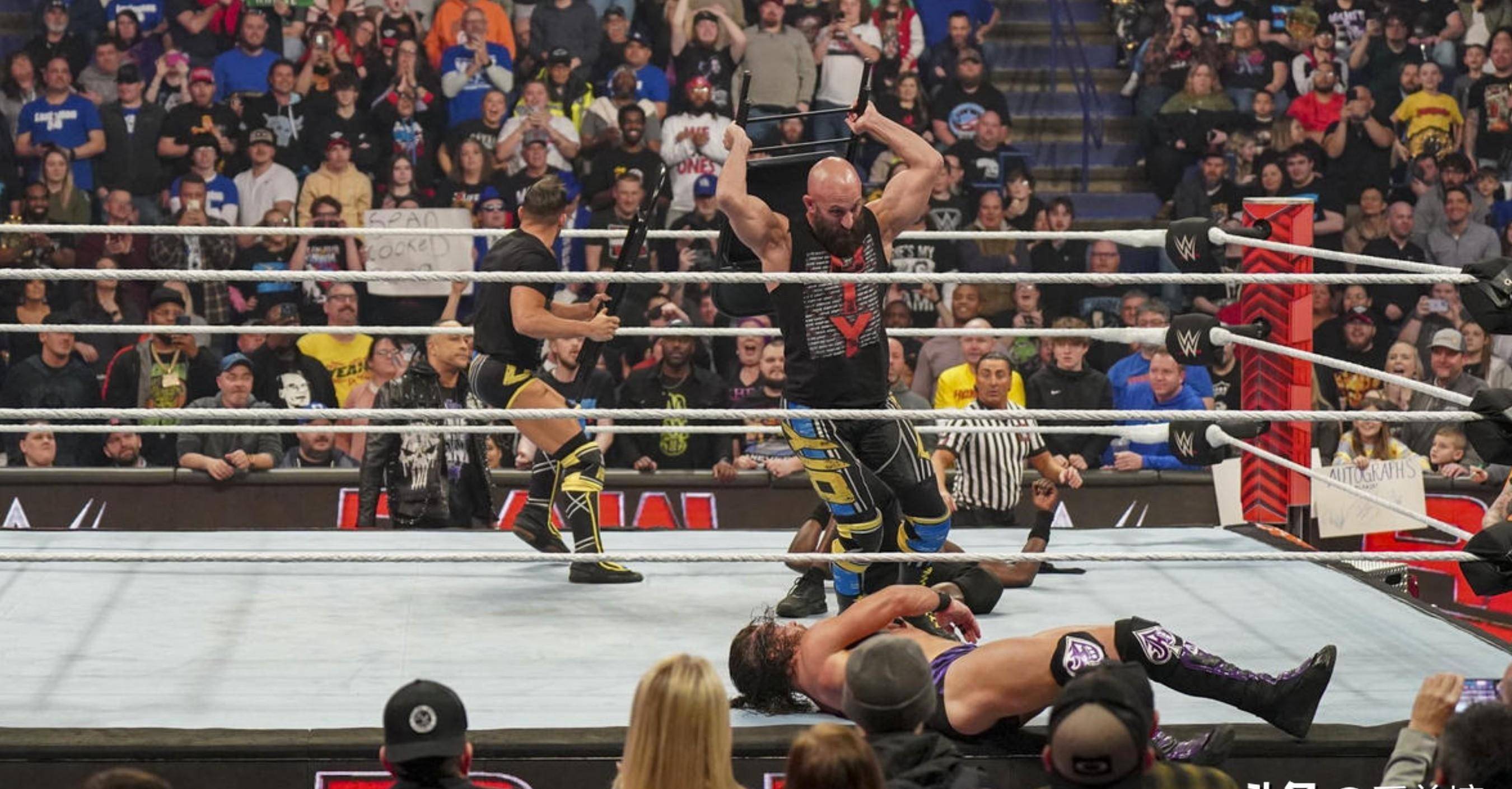 赛斯支持科迪,并将组成联盟对抗约翰逊和罗曼.