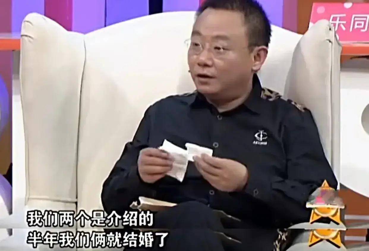 国家一级演员十次登春晚,为"红斑狼疮"妻子倾家荡产,满是辛酸_邵峰