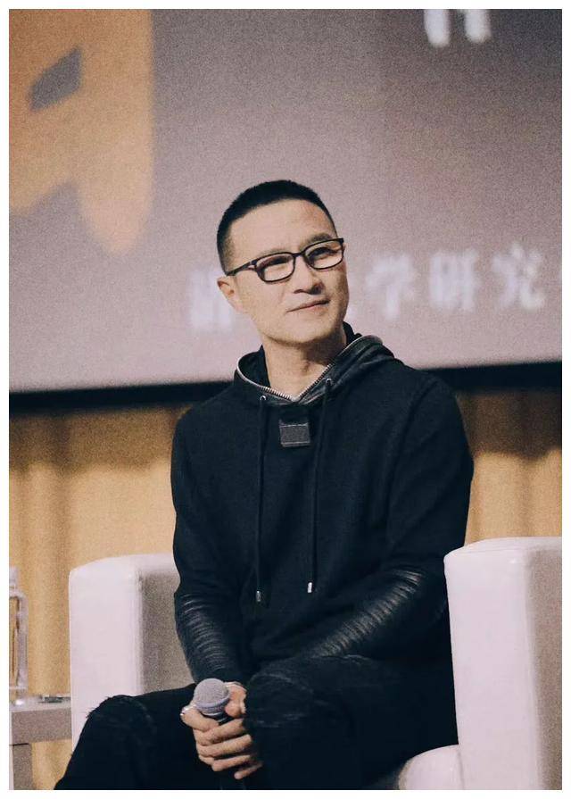 汪峰女儿vs窦唯女儿,摇滚宗师之争!星二代唱将,对决开启!