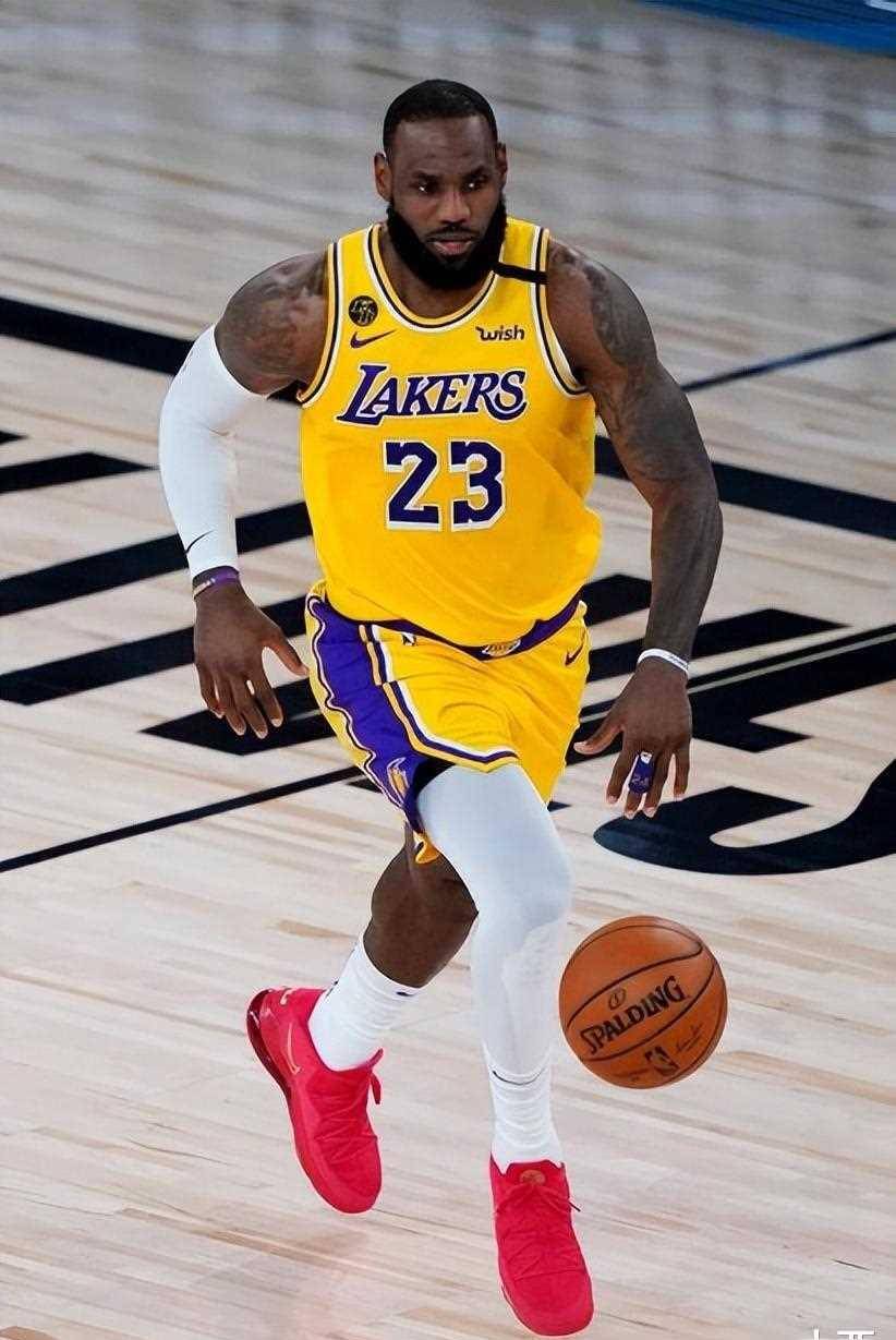 就在今天,詹姆斯又创造nba历史第一纪录,还将超越纳什_比赛日_传奇