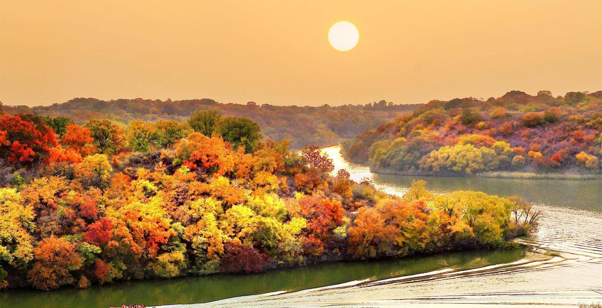 内蒙古通辽这条沟,名气虽不大,但风景不错,是休闲旅游的好去处_大青沟