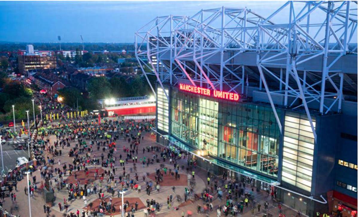 新老特拉福德球场将如何让曼联在球场内外受益_体育场_看台_进行