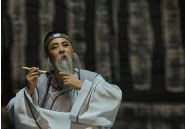 周平对两人说,我接到密报,桃花岛与20多年前的一起案件有关,你们二位