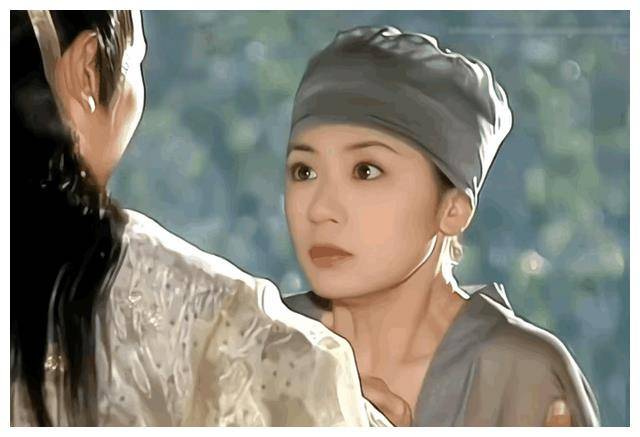 另外,还有那些露腿啊,露腰啊的造型,比如鲍蕾在《刁蛮公主》里,上