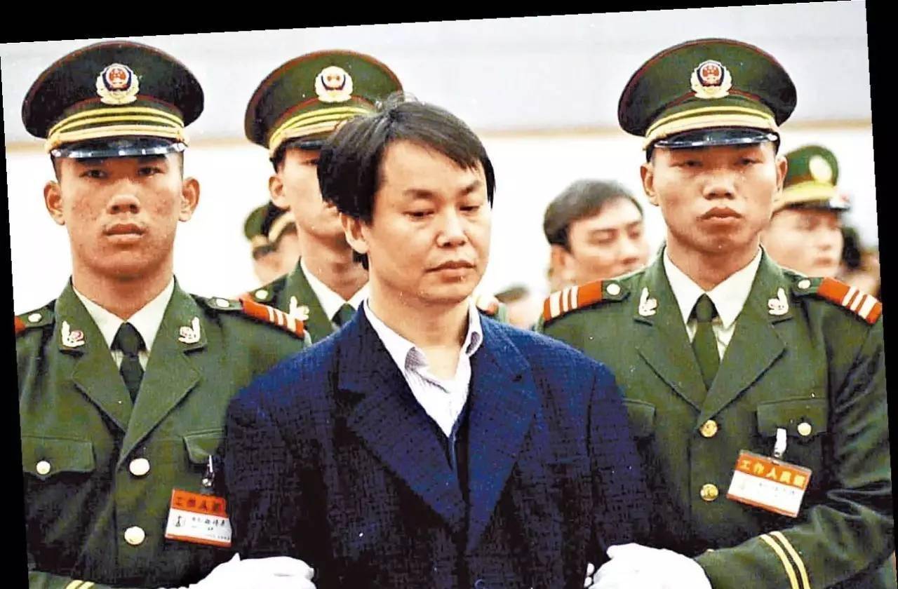 "世纪贼王"张子强:被枪毙前给妻子留下一封遗言,令人深思不已_生活