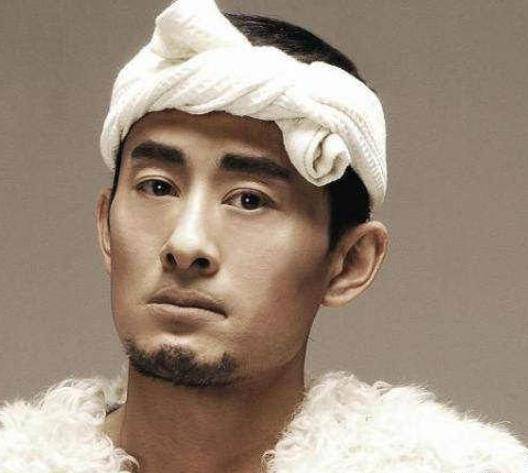 从一夜爆红到"吃软饭"造假身份曝光,"消失"的阿宝如今怎样了_比赛