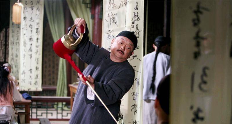 巨贪和珅倒台之后,失去对手的纪晓岚,晚年心境荒凉_乾隆_靴子_文学