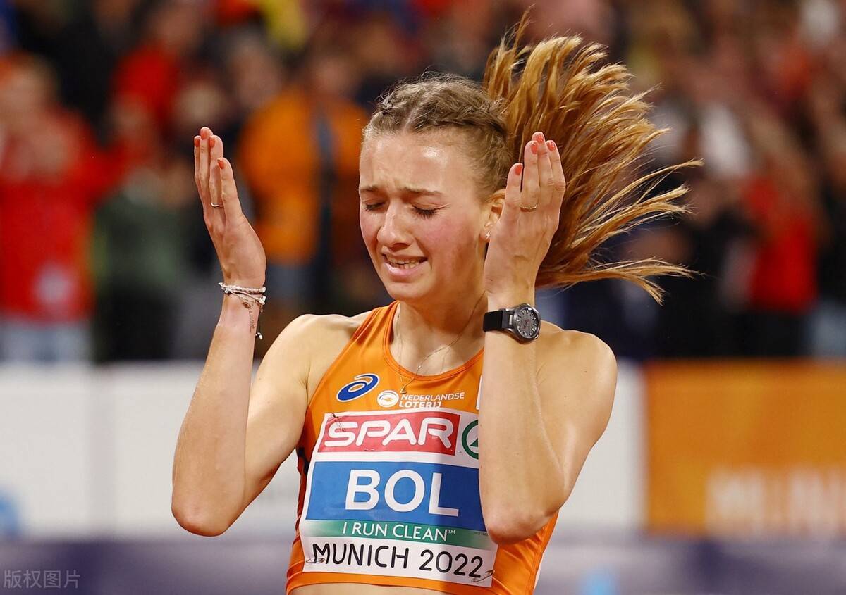 时隔364天,同一赛场,两超2号"胡子纪录",这位荷兰美女神了!