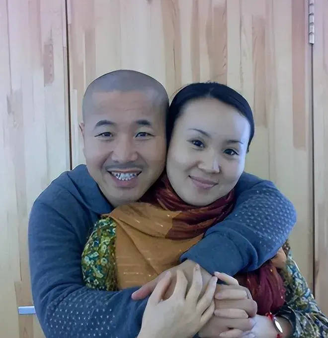 退网声明后竟复播,背后有何隐情?_王亮_李琳_王小利