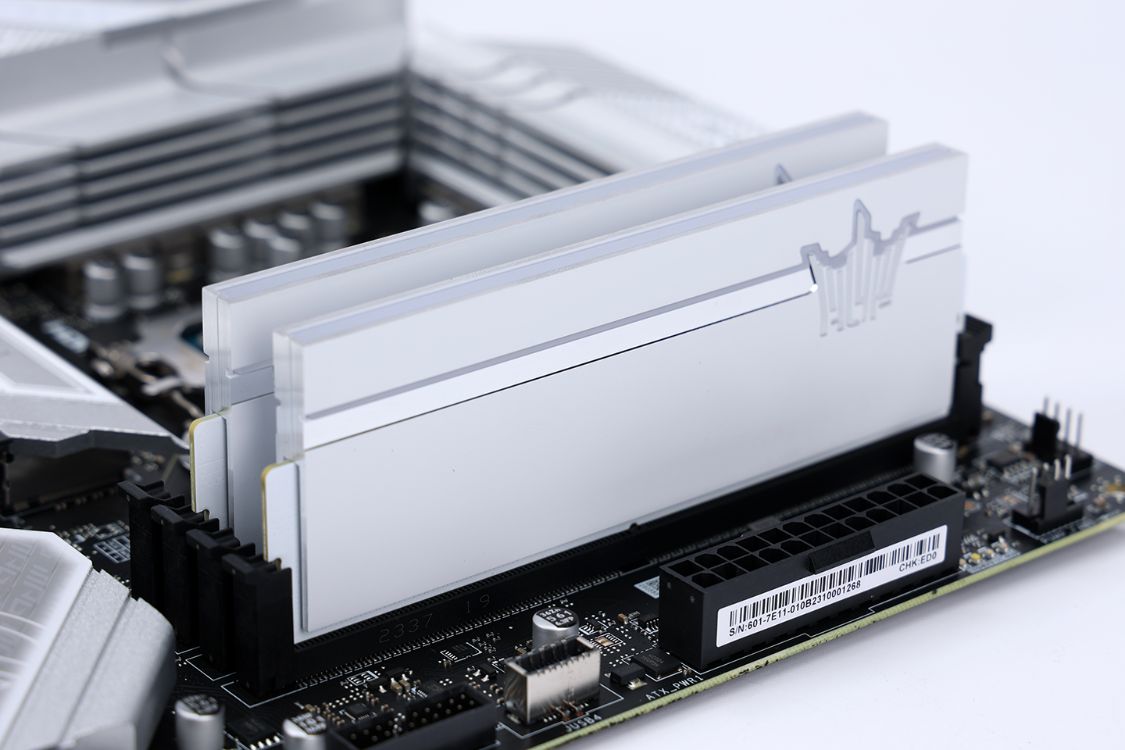 2024年2月主流m-atx配置:14600k 4070super搭配乔思伯z20装机_散热_的