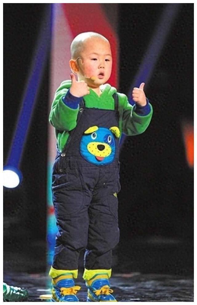 张峻豪的现状曝光!_舞蹈_梦想_舞台