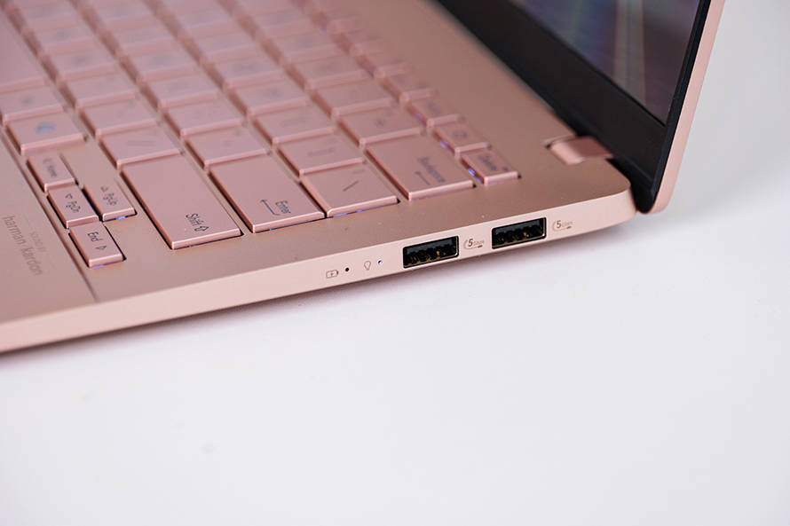 华硕a豆14 air体验:颜值高,性能强 专为女性用户而生_笔记本_接口