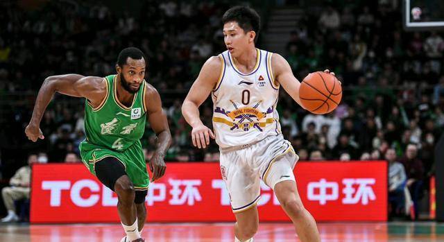 林彦廷:同林庭谦一样,林彦廷是去年cba选秀大会的"探花秀",被北控队