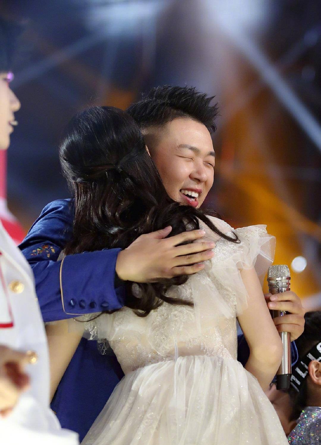 杜海涛妈妈认证沈梦辰儿媳妇身份,脱口而出3个字,说不羡慕是假的_时候