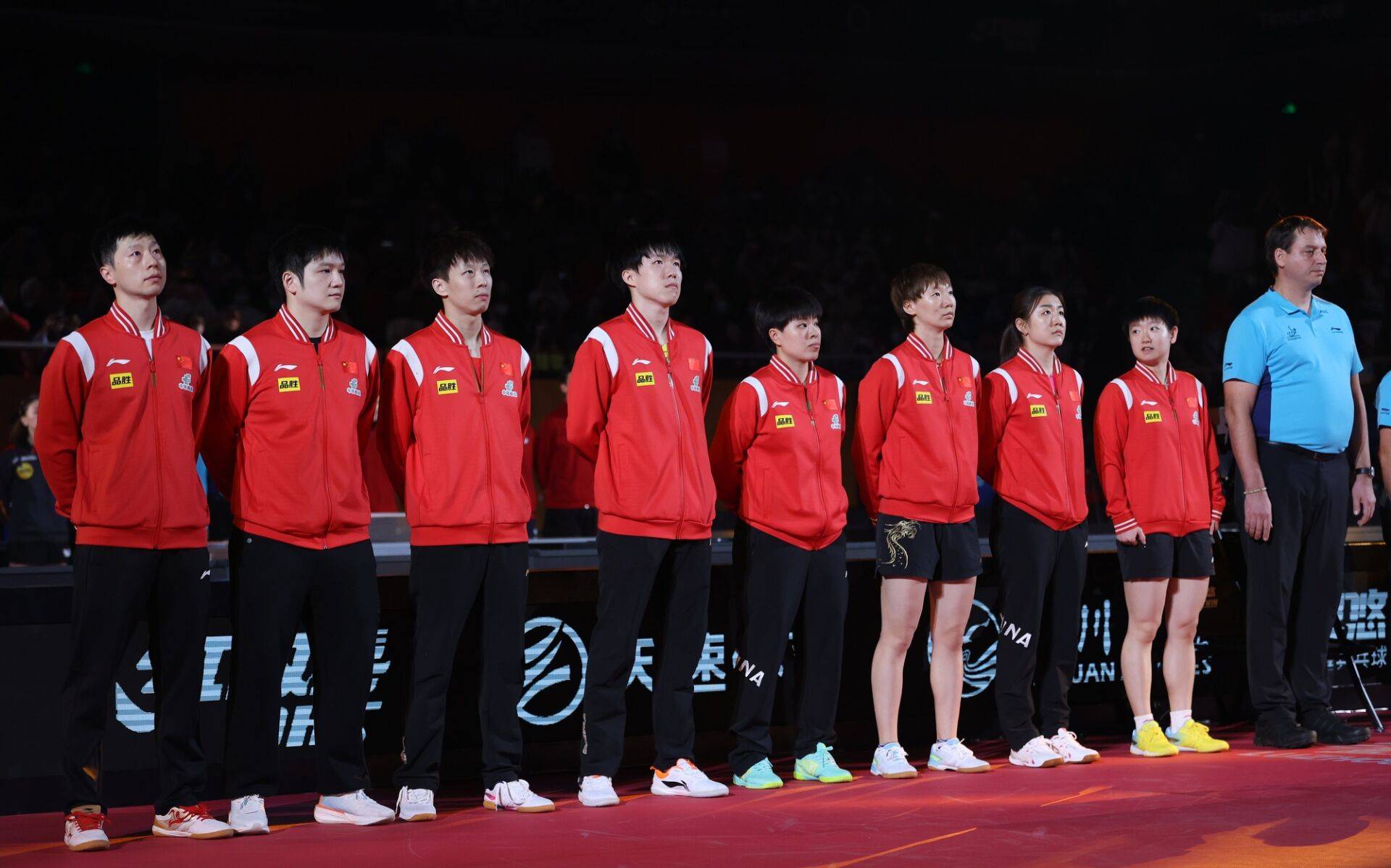 孙颖莎樊振东男女单继续霸榜,全体球员釜山紧张备战_女队_王楚钦