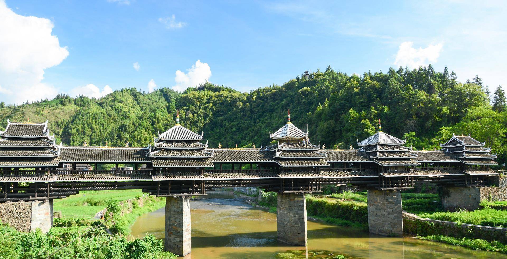 广西之旅:在风雨桥上和程阳八寨闲逛,感受侗族文化的独特魅力_寨子_阳