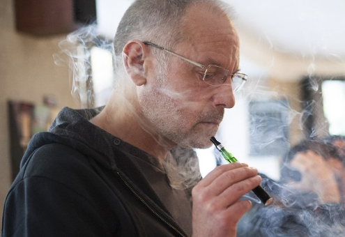 同样是吸烟,日本人却最长寿,他们的吸烟方式,不妨了解一下!