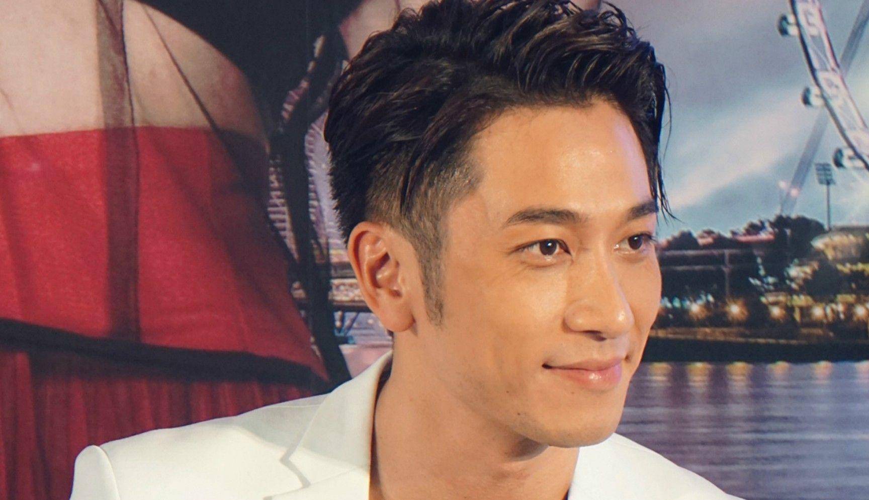 在剧组的时候,有关吴卓羲的绯闻就没有断过,比如在拍摄《皆大欢喜》时