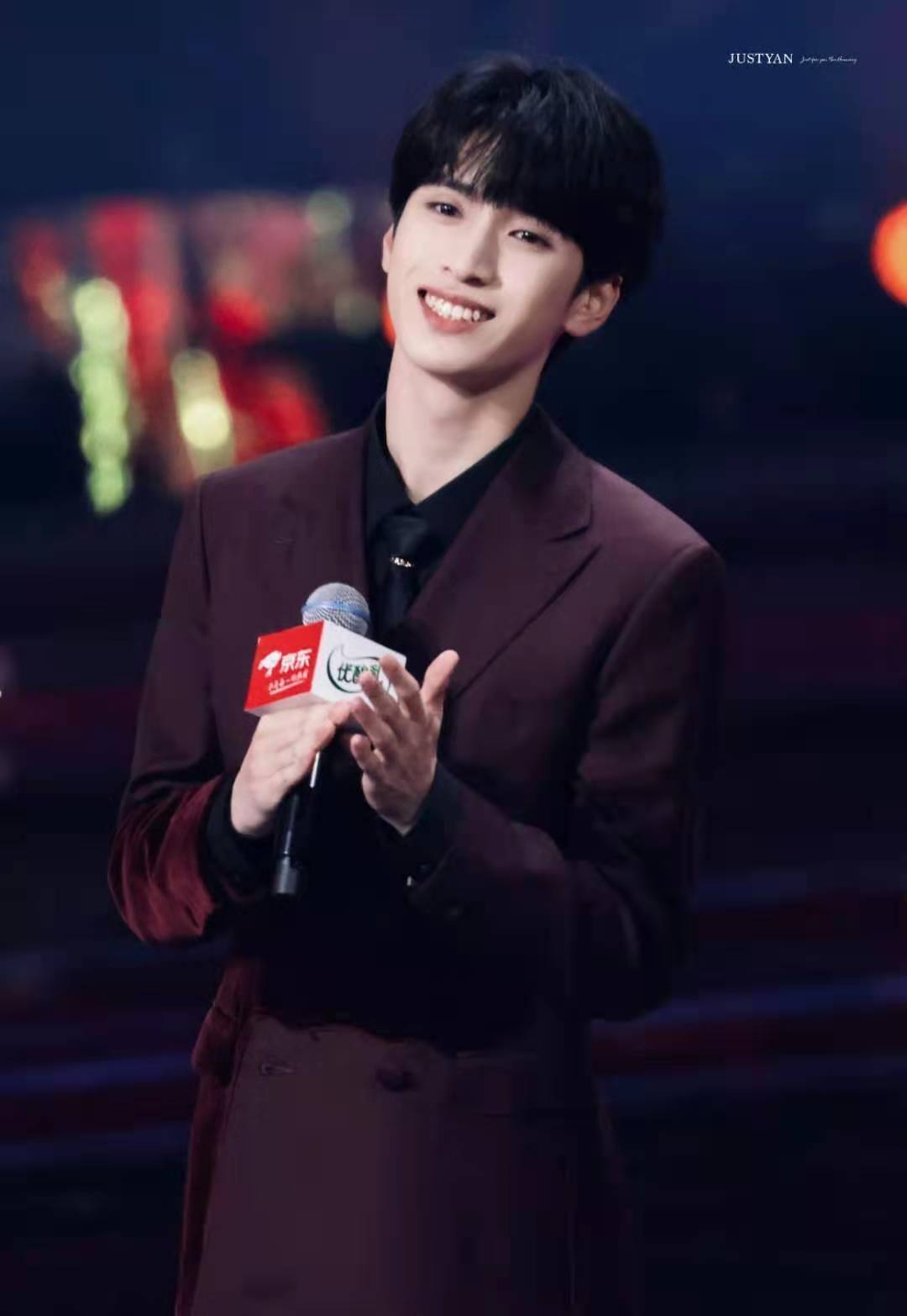 明星艺考越来越内卷,宋亚轩严浩翔贺峻霖成竞争对手,同期考生多达16名