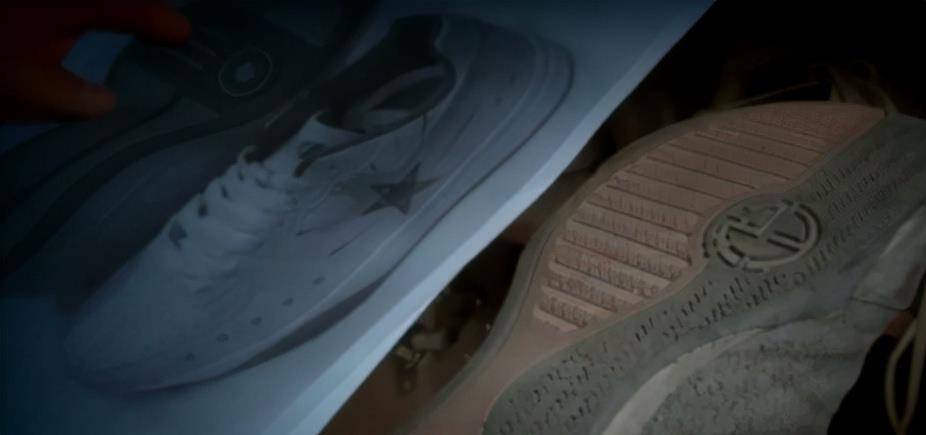 2009年,眼镜店老板深夜被杀,2年后真凶却因盗窃摩托