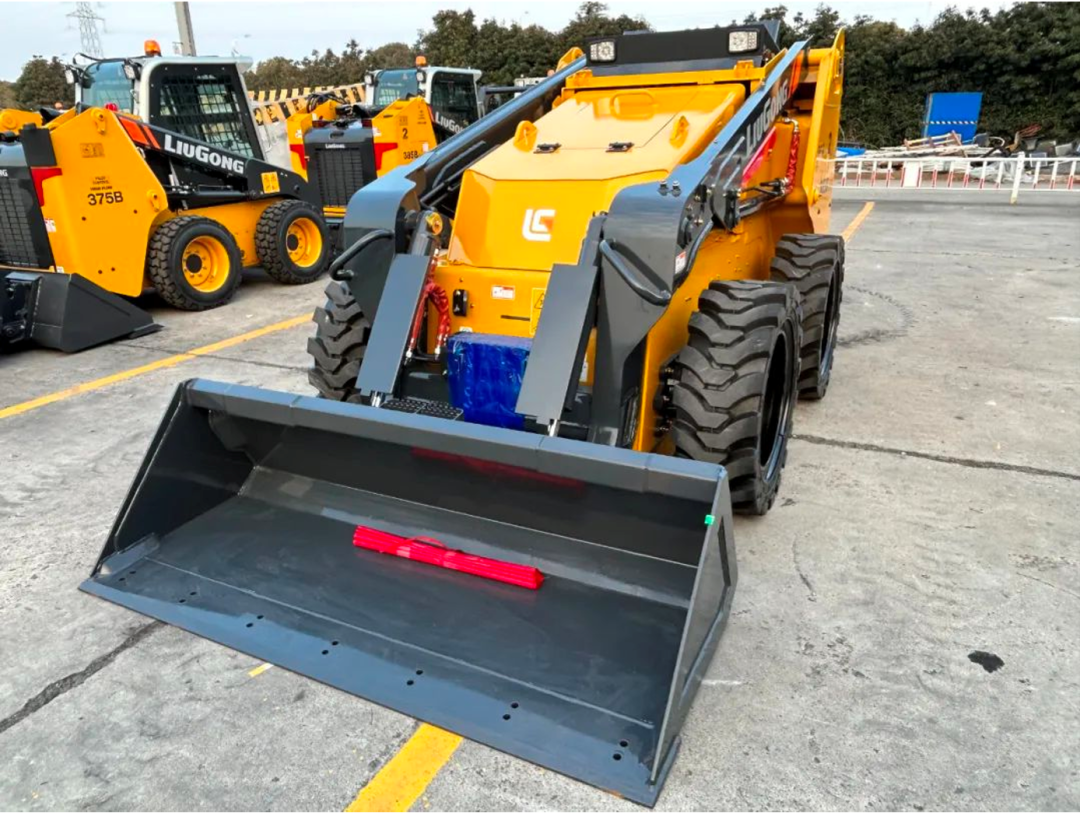 柳工385b国四遥控滑移装载机交付_搜狐汽车_搜狐网