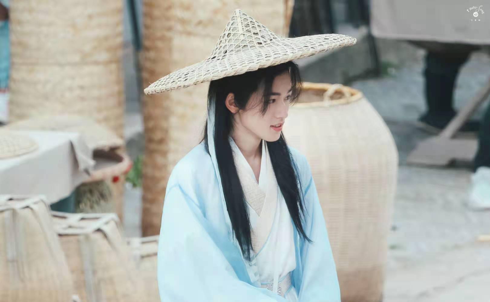 宋亚轩刘耀文重回校园,录制节目全程高甜,这就是"竹马"情吧_cp_样子