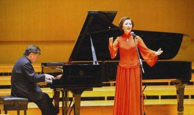 52年前,钢琴天才殷承宗名声大噪,后来带女儿移居美国_中国_时候_曲子