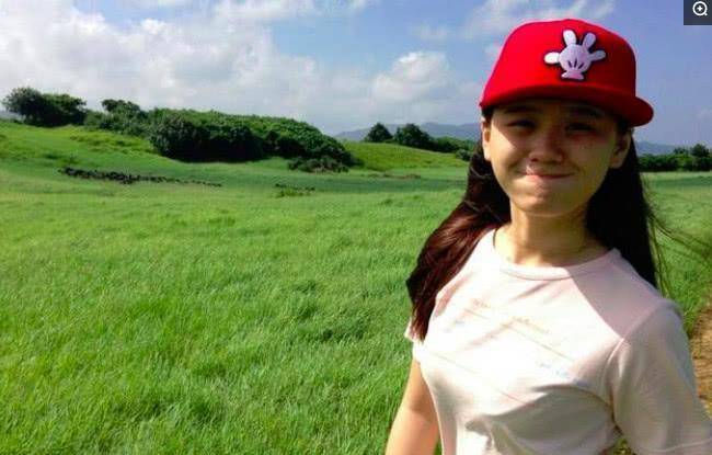 女孩的表情耐人寻味_林靖恩_年龄_关系