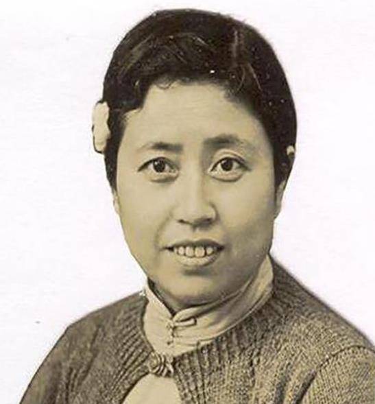 她到死都没见上一面,而丈夫却娶了27岁女学生_钱穆_胡美琦_孩子