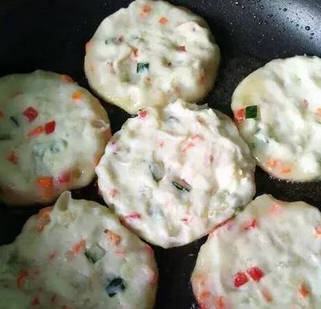 完美早餐4种土豆饼的做法,香香酥酥简单好做的美食!_面糊_面团_小火