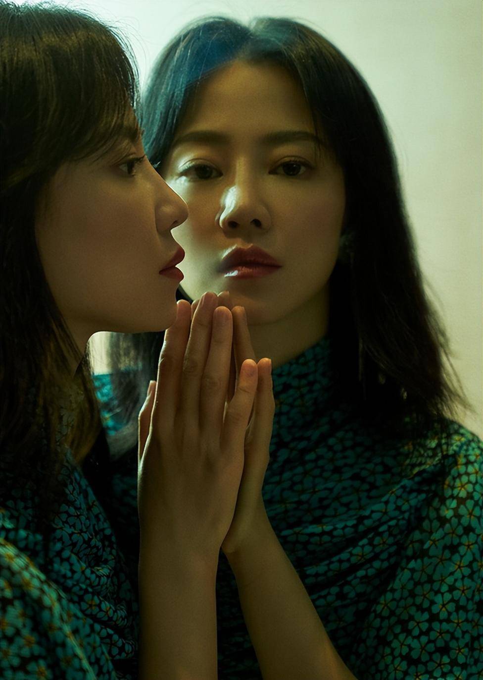 40岁谭卓和"黄毛"公布恋情,两人亲吻照曝光_章宇_感情_祝福