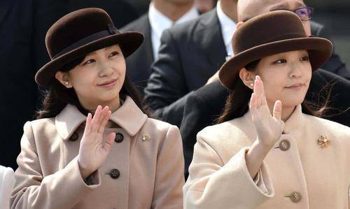 真相很残酷_校园_爱子_天皇