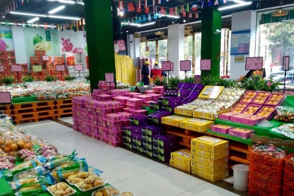 让消费者吃上实惠,新鲜的水果就是我们的宗旨_进口_周边_顾客