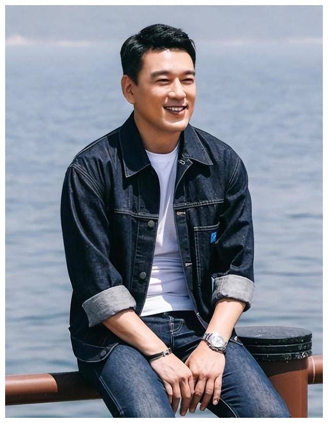 王耀庆:身无绯闻,老婆如此容颜才是关键._郭宴青_演艺事业_人生