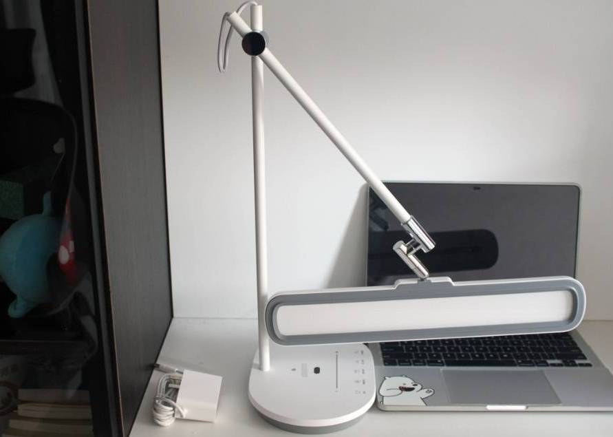 护眼灯防蓝光很重要吗知乎?护眼台灯选购最全指南!