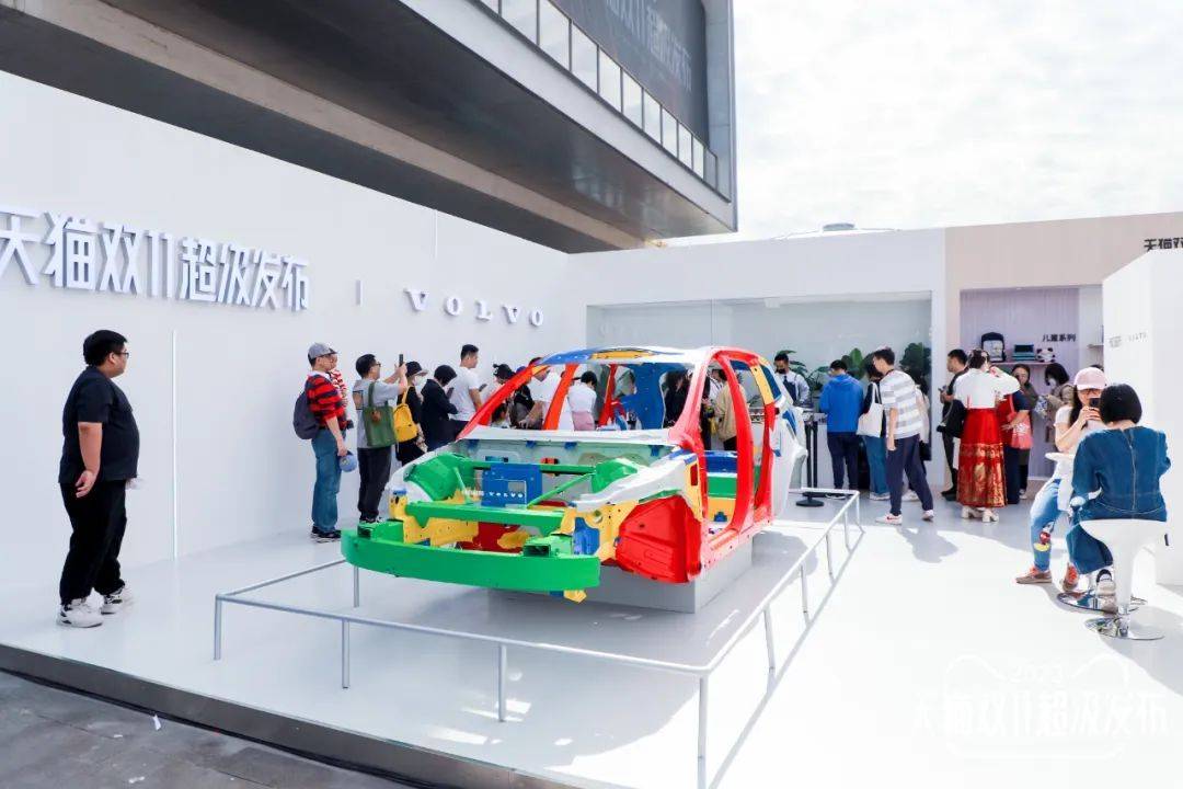 在上海打造16 品牌创意展,吸引现场打卡_迪士尼_艺术_麦当劳