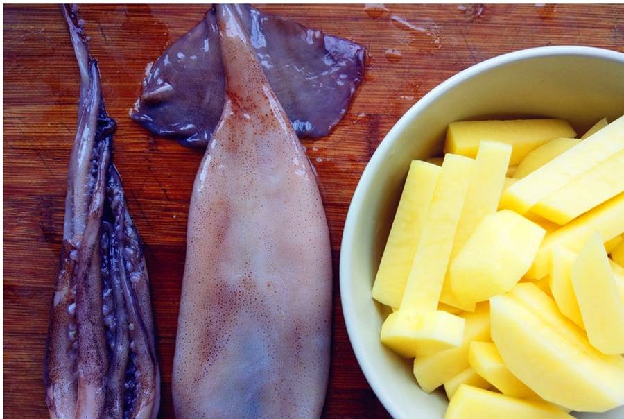 鱿鱼做的不好吃,和名厨学习后才知道,原来少加它_土豆_韩式_辣椒