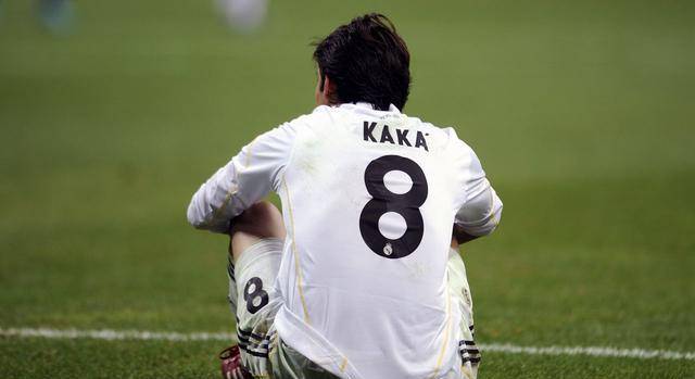 足坛被伤病毁掉的天选之子,卡卡,阿扎尔领衔,皇马多人上榜!