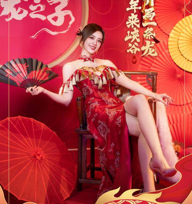 余霜出场着装太暴露,姿态心疼管哥:lpl要这么拼了吗?