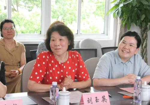 紫江集团沈雯倾力助推教育发展,定向资助马桥强恕学校_闵行_社会_事业