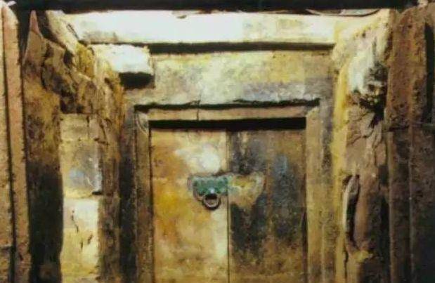 两千年来无数人在寻找,赵佗墓很可能就在广州城内_岭南_任嚣_越秀山