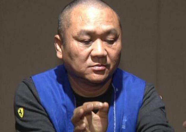 22年前抢银行208万的石二群,被捕时身家亿万,4个老