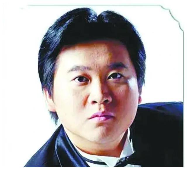 薛皓垠:音乐界的新生代巨星,独具魅力,风头正劲._精神_表演_歌声